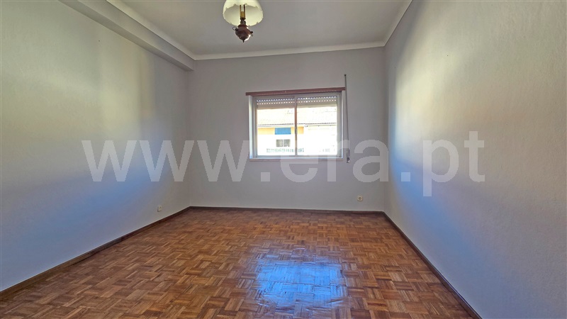 Apartamento T3 à venda em Estação, Guarda — foto 10