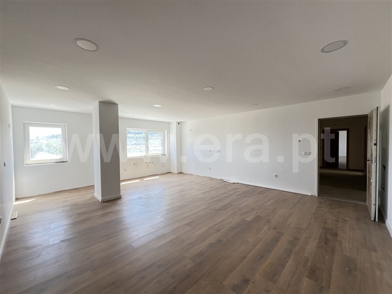 Apartamento T3 Lamego, Lamego (Almacave e Sé) - 1423963 - 1
