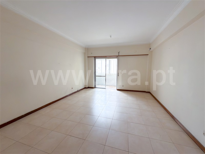 Apartamento T3 à venda em Lumiar, Lisboa — foto 2