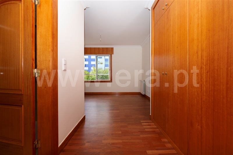 Apartamento – Lisboa - Mais