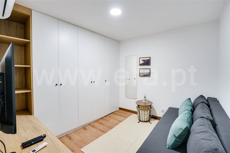 Apartamento T3 com Mobilado Lisboa, Santa Maria Maior - 1415900 - 9