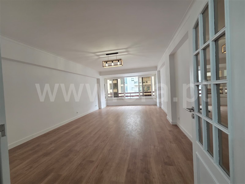 Apartamento T3 à venda em São domingos de Benfica, Lisboa — foto 18