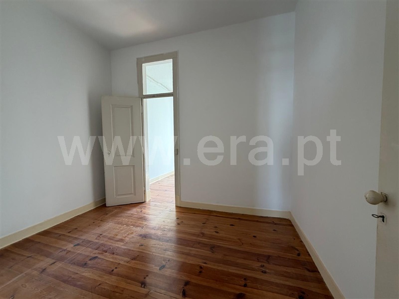 Apartamento T3 à venda em São Vicente, Lisboa — foto 3