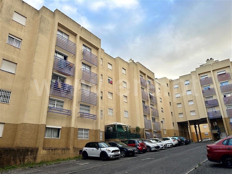 Apartamento T3 / Loures, Camarate, Unhos e Apelação