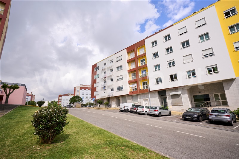 Apartamento T3 / Loures, Loures