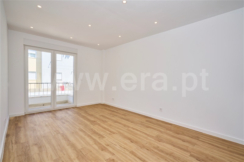 Apartamento T3 / Loures, Loures