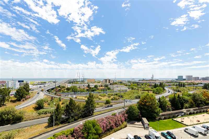 Apartamento T3 / Loures, Portela