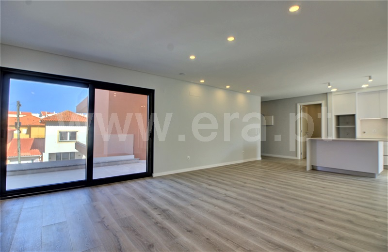 Apartamento T3 / Lourinhã, Areia Branca