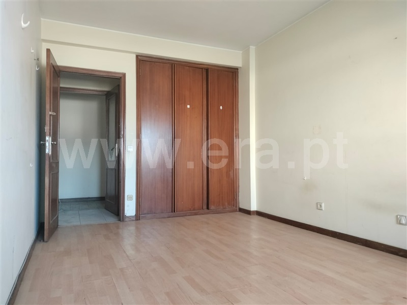 Apartamento T3 à venda em Nogueira e Silva Escura, Maia — foto 11