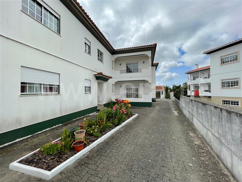 Apartamento T3 / Marinha Grande, Amieirinha