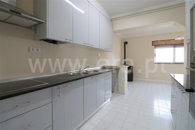 Apartamento T3 / Marinha Grande, Marinha Grande