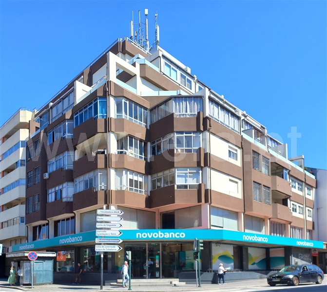 Apartamento T3 / Matosinhos, Centro de São Mamede de Infesta