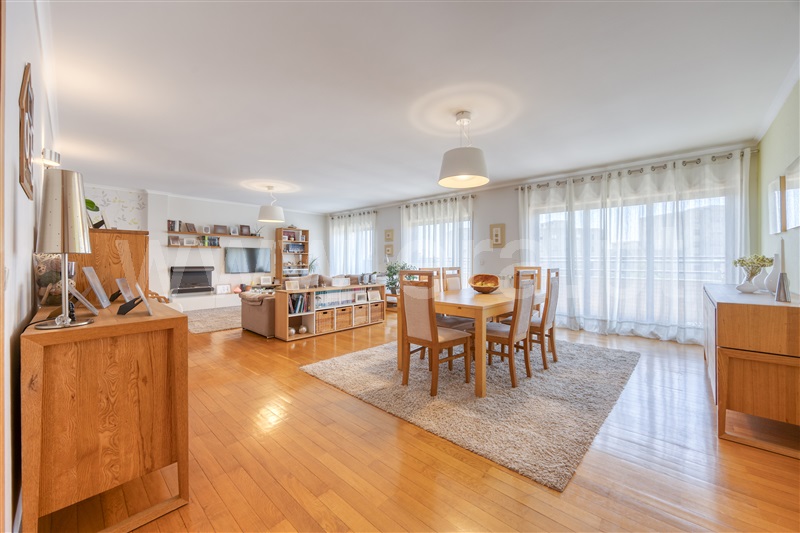 Apartamento T3 / Matosinhos, Custóias