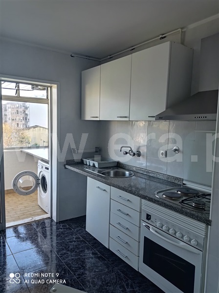 Apartamento T3 / Matosinhos, São Mamede de Infesta