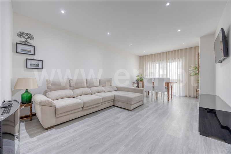 Apartamento T3 / Matosinhos, Senhora da Hora