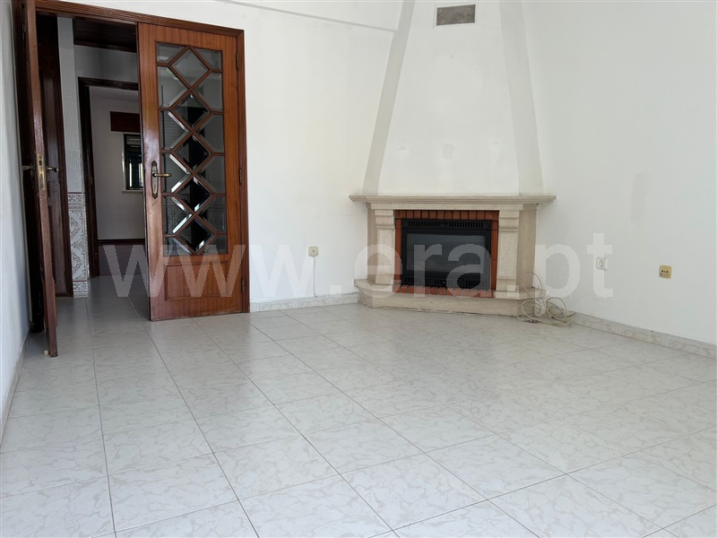 Apartamento T3 / Moita, Baixa da Serra