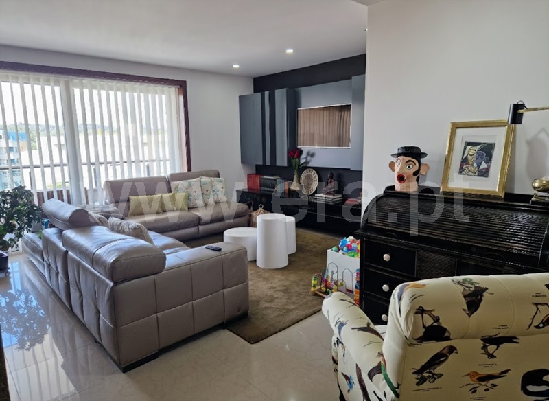 Apartamento T3 / Monção, Mazedo e Cortes