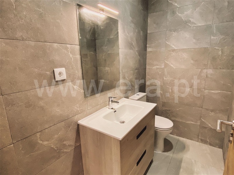 Apartamento T3 com Novo Nelas - 1480400 - 2