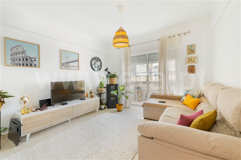 Apartamento T3 / Odivelas, Odivelas