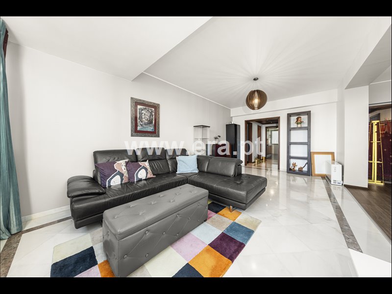 Apartamento T3 à venda em Algés, Linda-a-Velha e Cruz Quebrada-dafundo, Oeiras — foto 2