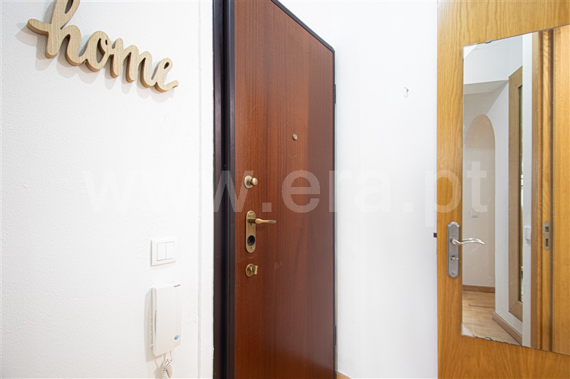 Apartamento T3 / Oeiras, Carnaxide e Queijas - View 5