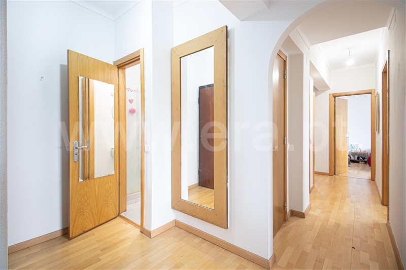 Apartamento T3 à venda em Carnaxide e Queijas, Oeiras — foto 9