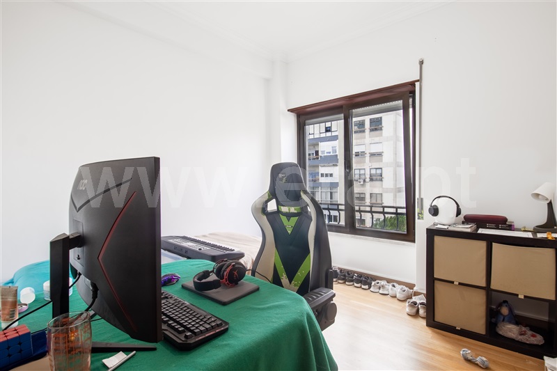 Apartamento T3 à venda em Carnaxide e Queijas, Oeiras — foto 10