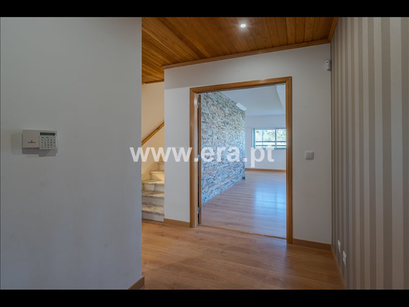 Apartamento T3 à venda em Carnaxide e Queijas, Oeiras — foto 11
