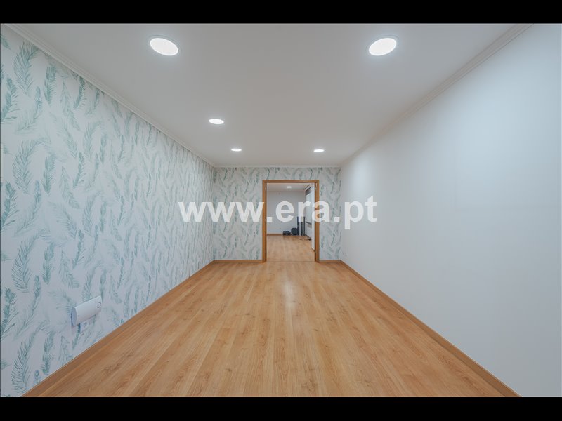 Apartamento T3 à venda em Carnaxide e Queijas, Oeiras — foto 9