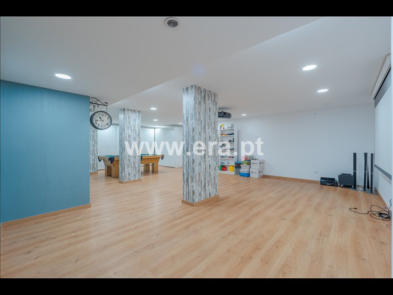 Apartamento T3 à venda em Carnaxide e Queijas, Oeiras — foto 10