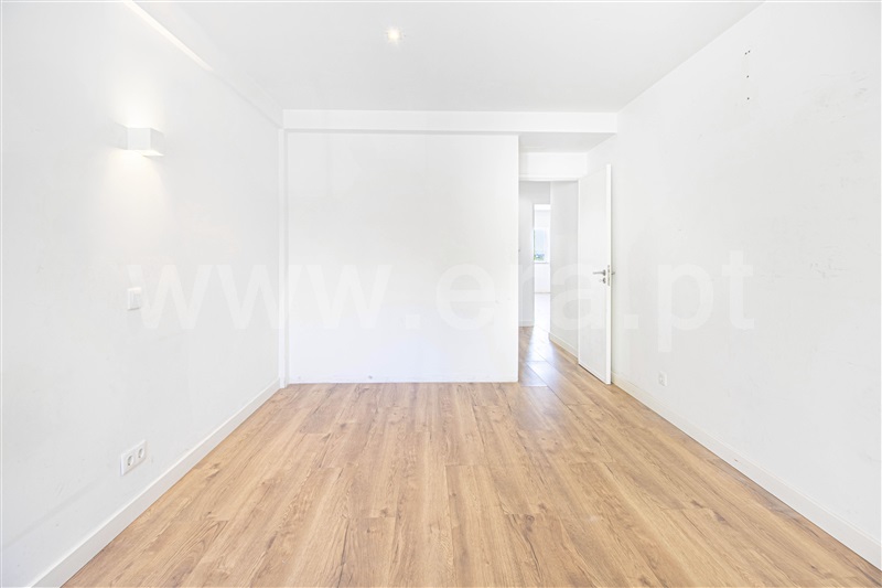 Apartamento T3 à venda em Centro de Carnaxide, Oeiras — foto 16