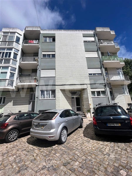 Apartamento T3 / Oeiras, Linda-a-velha