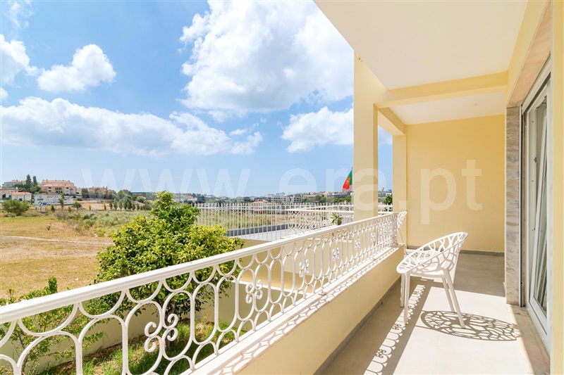 Apartamento T3 / Oeiras, Porto Salvo