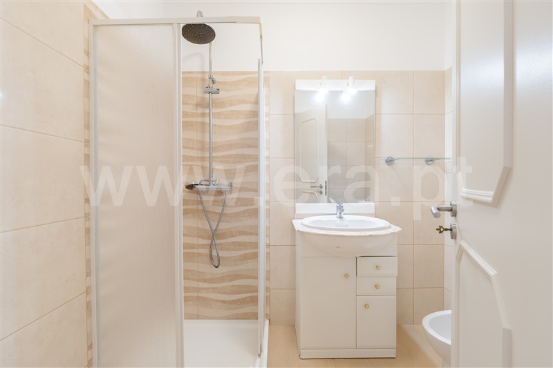 Apartamento T3 à venda em Olhão Centro, Olhão — foto 8