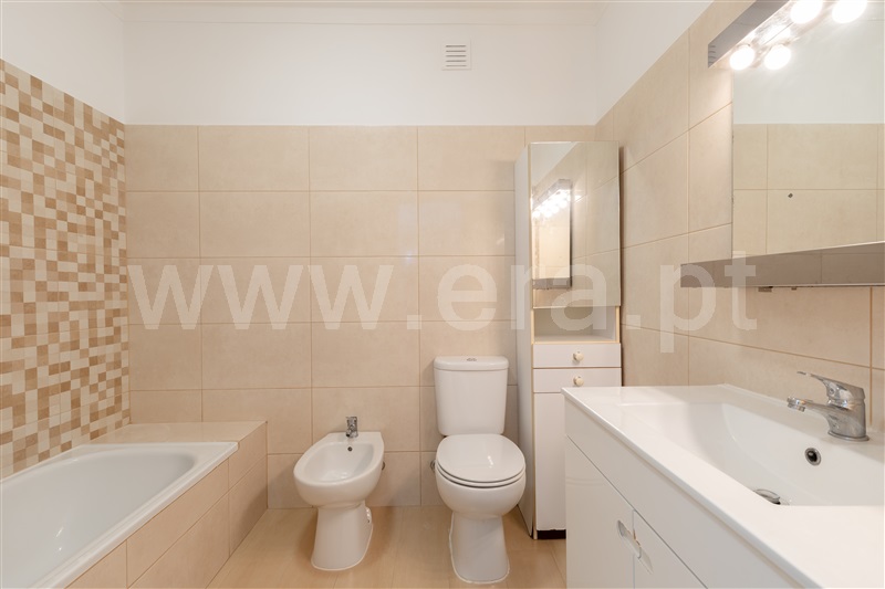 Apartamento T3 à venda em Olhão Centro, Olhão — foto 9