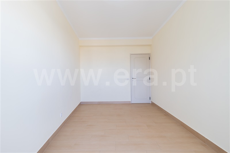 Apartamento T3 à venda em Olhão Centro, Olhão — foto 11