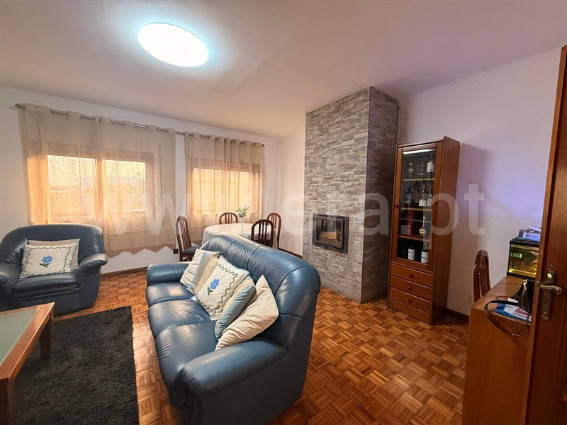 Apartamento T3 / Oliveira de Azeméis, São Roque