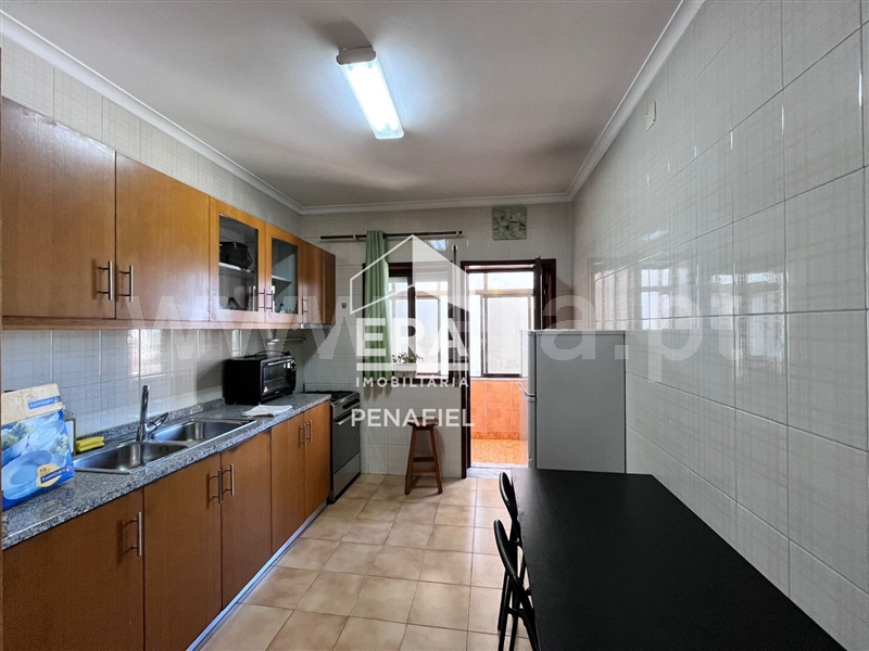 Apartamento T3 / Penafiel, 1- Centro