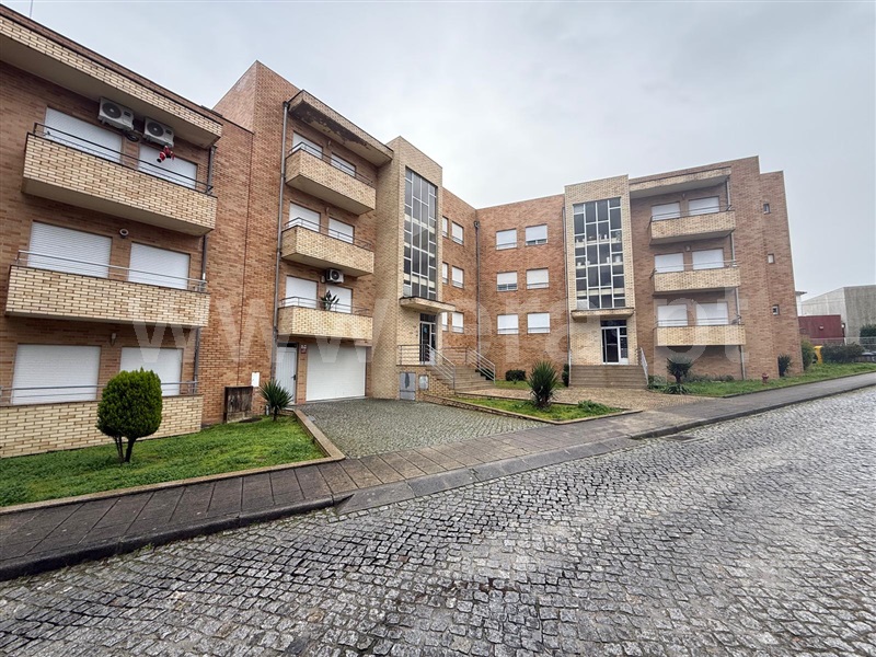 Apartamento T3 em Guilhufe e Urrô, €260.000