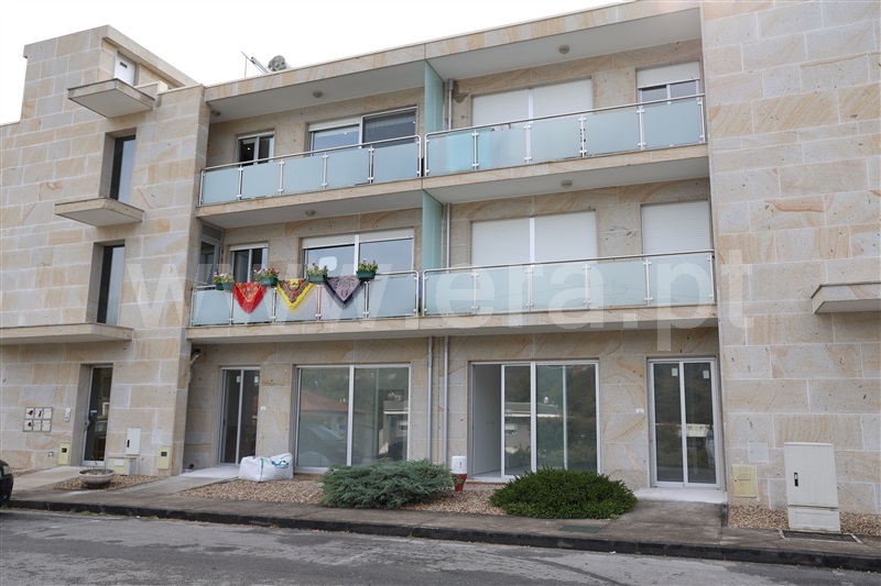 Apartamento T3 / Ponte da Barca, Vade (São Tomé)