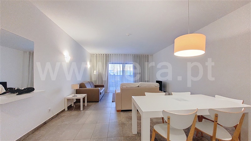 Apartamento T3 em Mexilhoeira Grande, €315.000