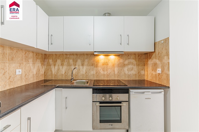 Apartamento T3 à venda em Campanhã, Porto — foto 2