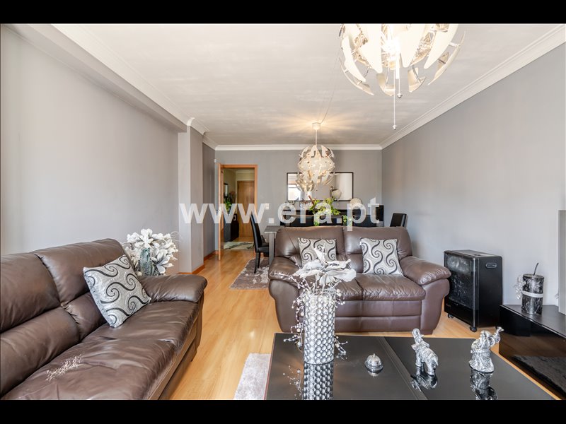 Apartamento T3 à venda em Cedofeita, Santo Ildefonso, Sé, Miragaia, São Nicolau e Vitória, €429.000