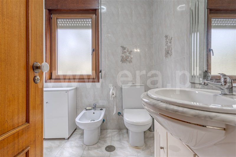 Apartamento T3 à venda em Lordelo do Ouro e Massarelos, Porto — foto 15