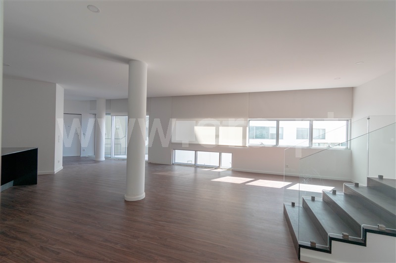 Apartamento T3 à venda em Lordelo do Ouro e Massarelos, Porto — foto 2