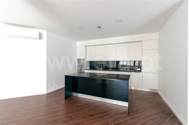 Apartamento T3 à venda em Lordelo do Ouro e Massarelos, Porto — foto 3