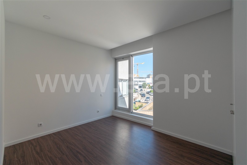Apartamento T3 à venda em Lordelo do Ouro e Massarelos, Porto — foto 14