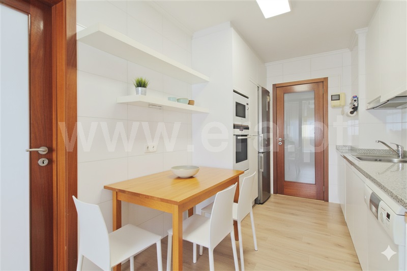 Apartamento T3 à venda em Paranhos, Porto — foto 2