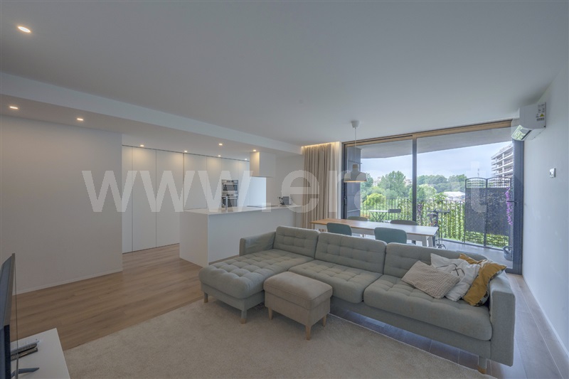 Apartamento T3 à venda em Ramalde, Porto — foto 2