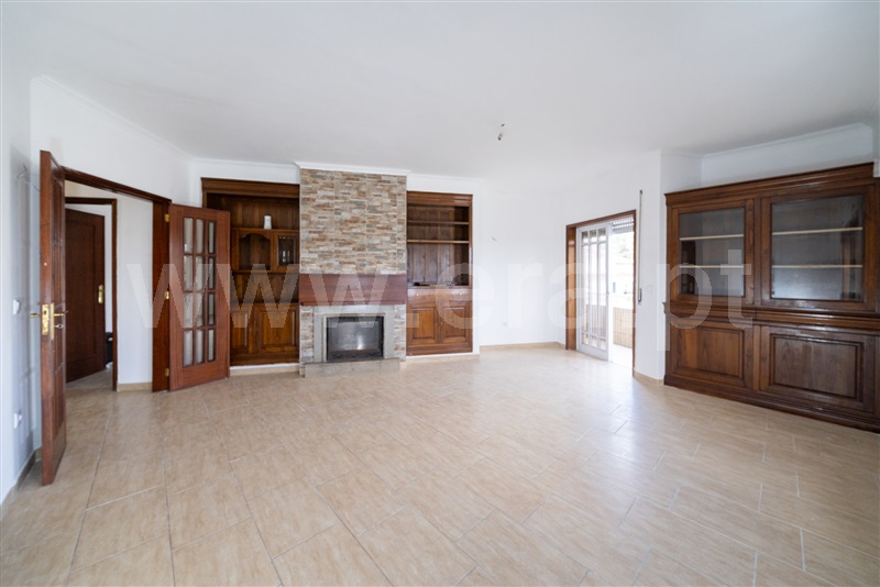 Apartamento T3 à venda em Fiães, €255.000